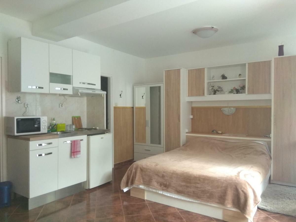 דירות ספליט Apartman Dario מראה חיצוני תמונה